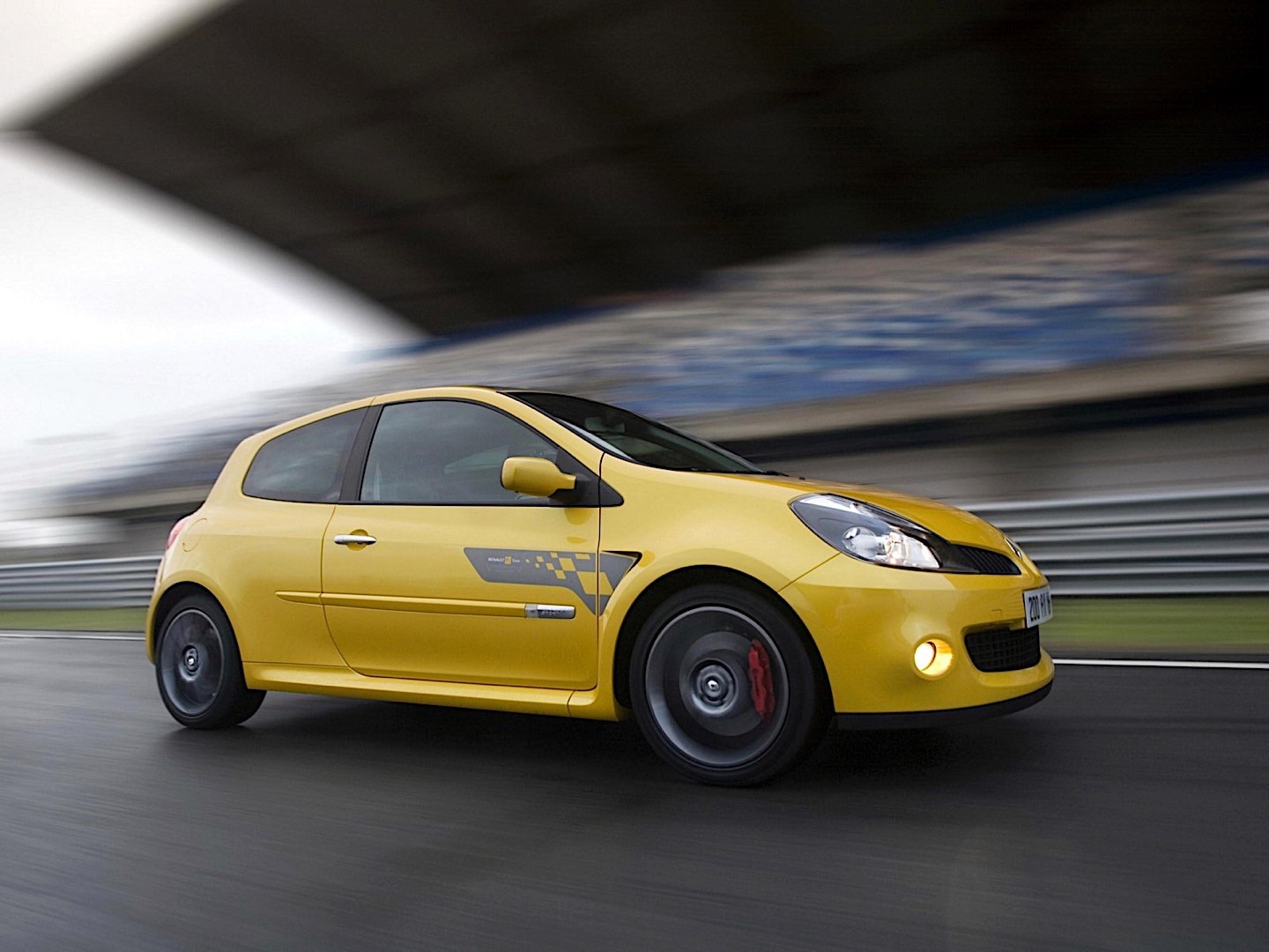 Renault Clio 3 Doors photo 30