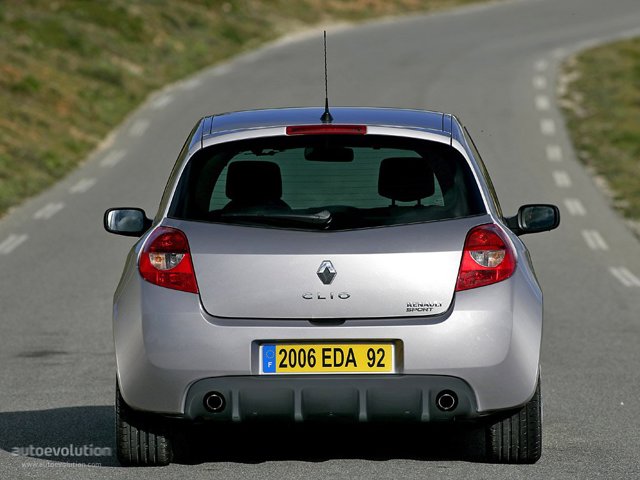 Renault Clio 3 Doors photo 5