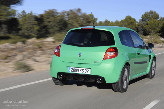 Renault Clio 3 Doors photo 22
