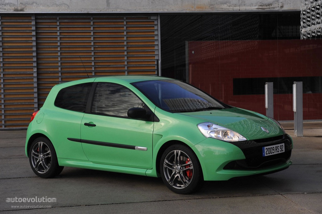Renault Clio 3 Doors photo 23