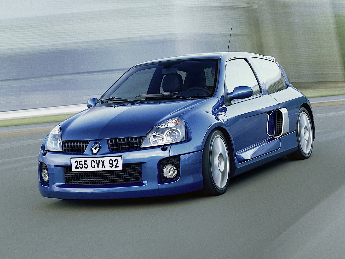 Renault Clio 3 Doors photo 18