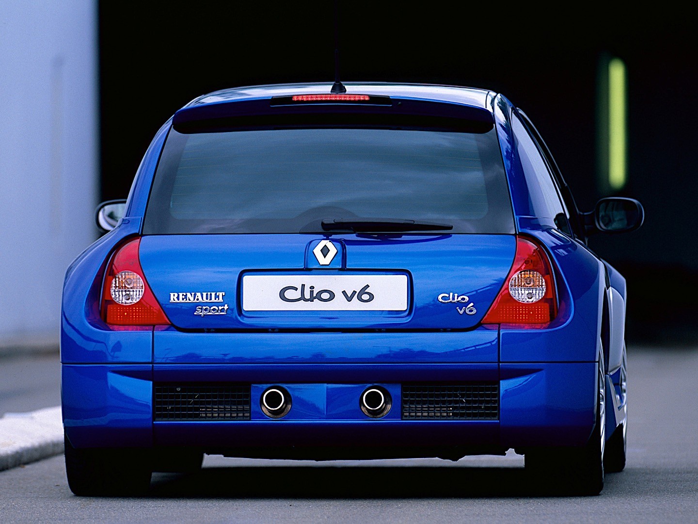 Renault Clio 3 Doors photo 23
