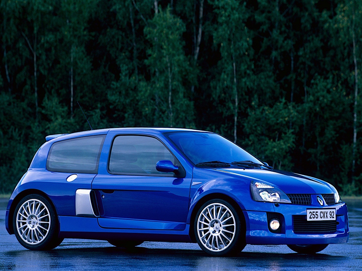 Renault Clio 3 Doors photo 28