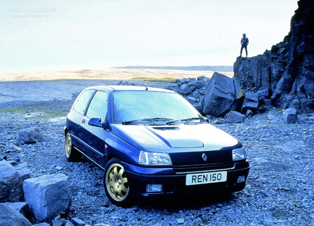 Renault Clio 3 Doors photo 2