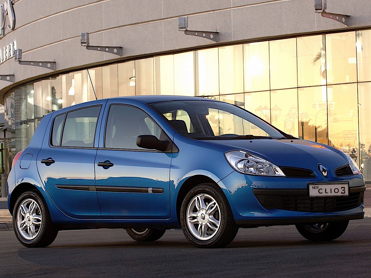 Renault Clio 5 Doors photo 17