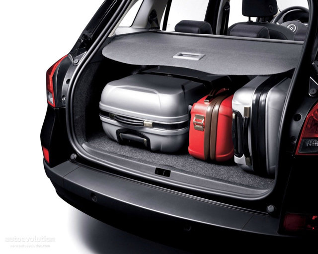 Renault Clio Estate photo 15