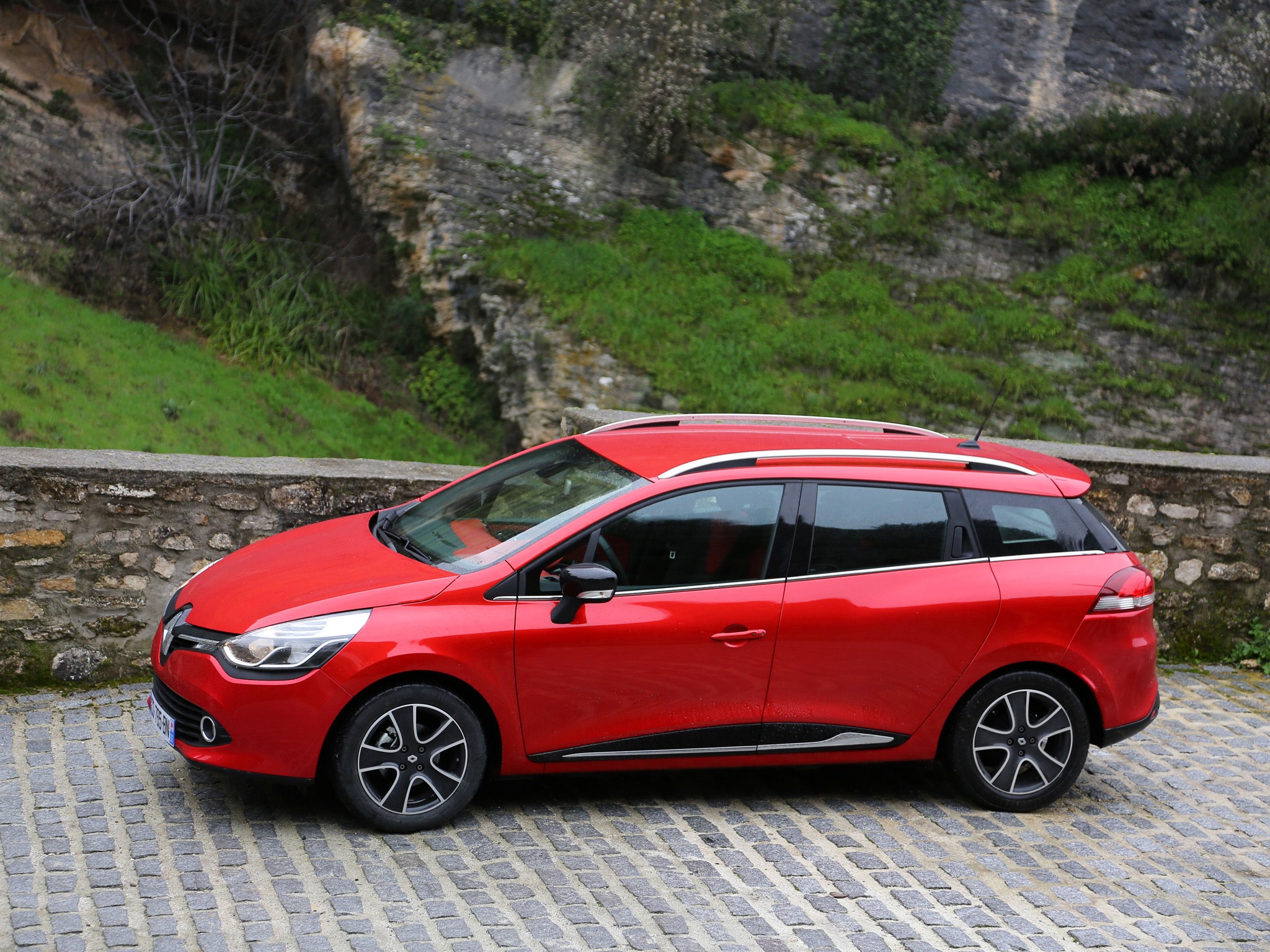 Renault Clio Estate photo 26