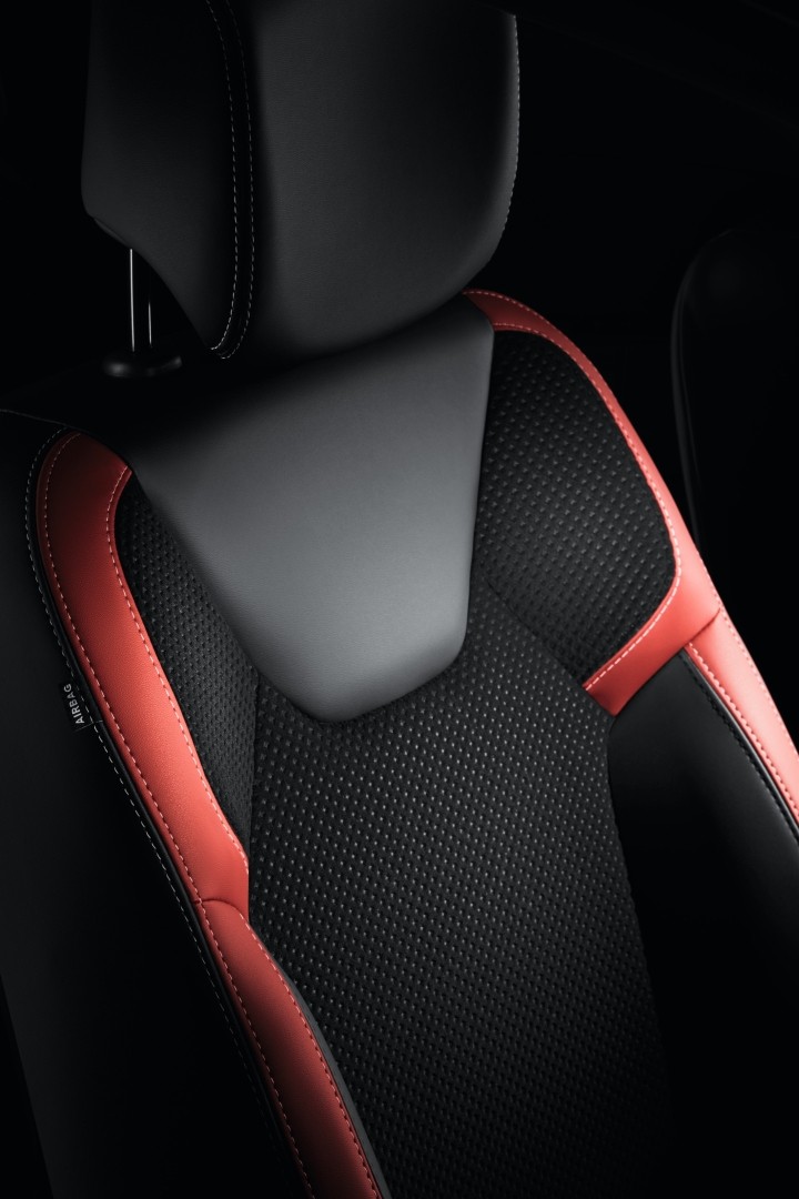 Renault Clio Estate photo 21