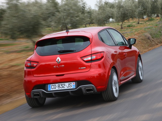 Renault Clio Rs photo 17