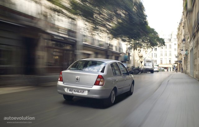 Renault Clio Symbol / Thalia photo 3