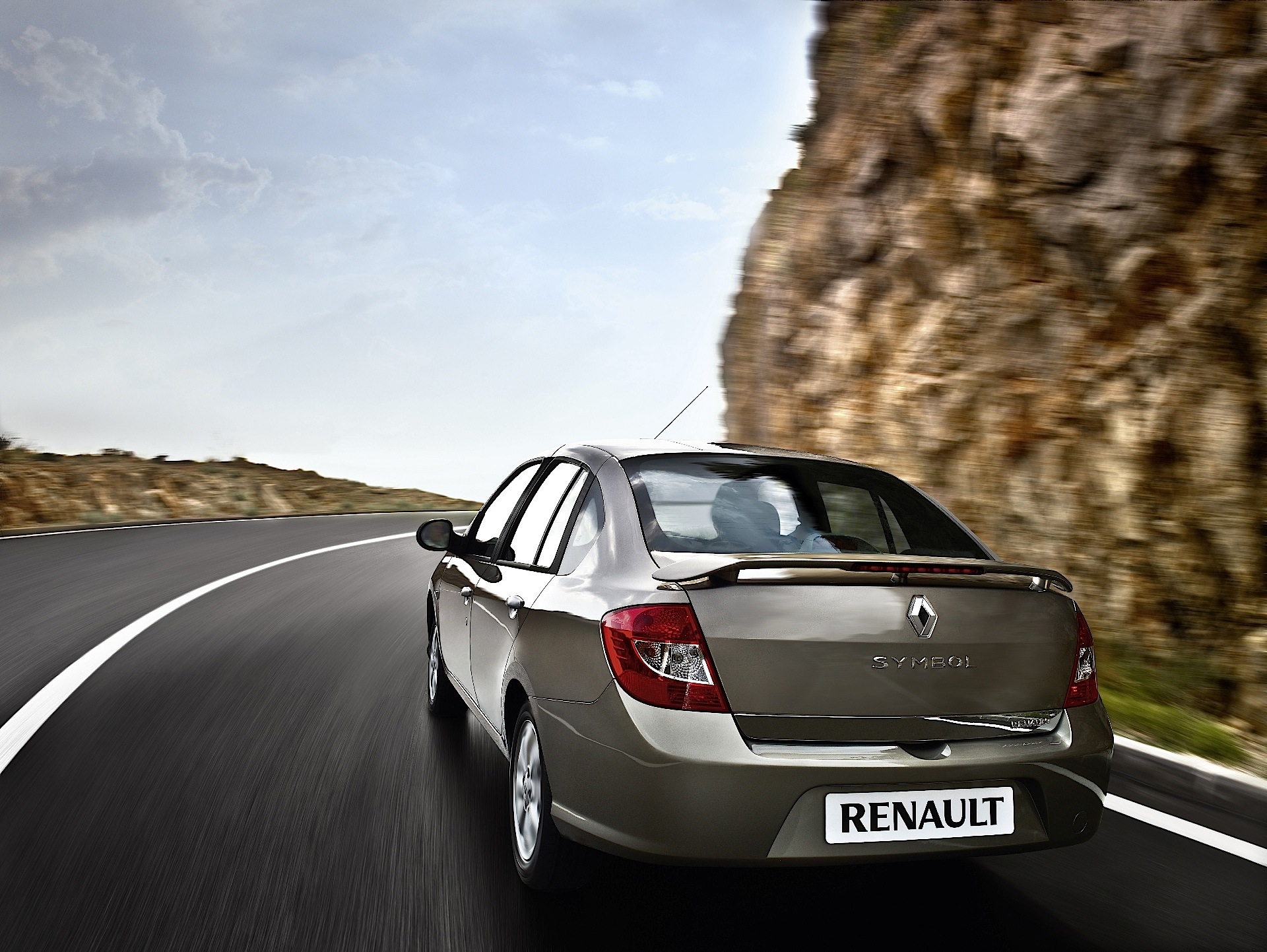 Renault Clio Symbol / Thalia photo 2