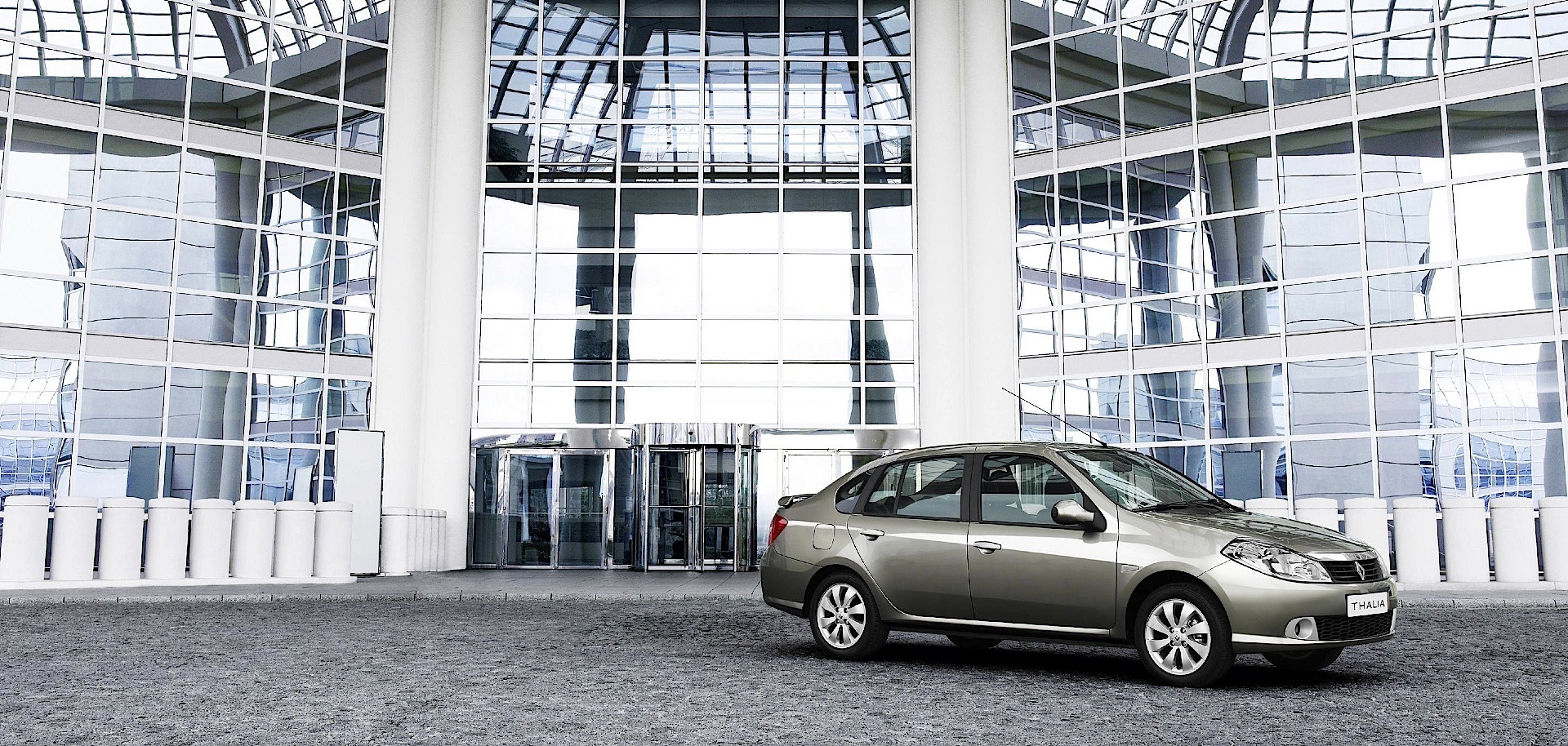 Renault Clio Symbol / Thalia photo 32