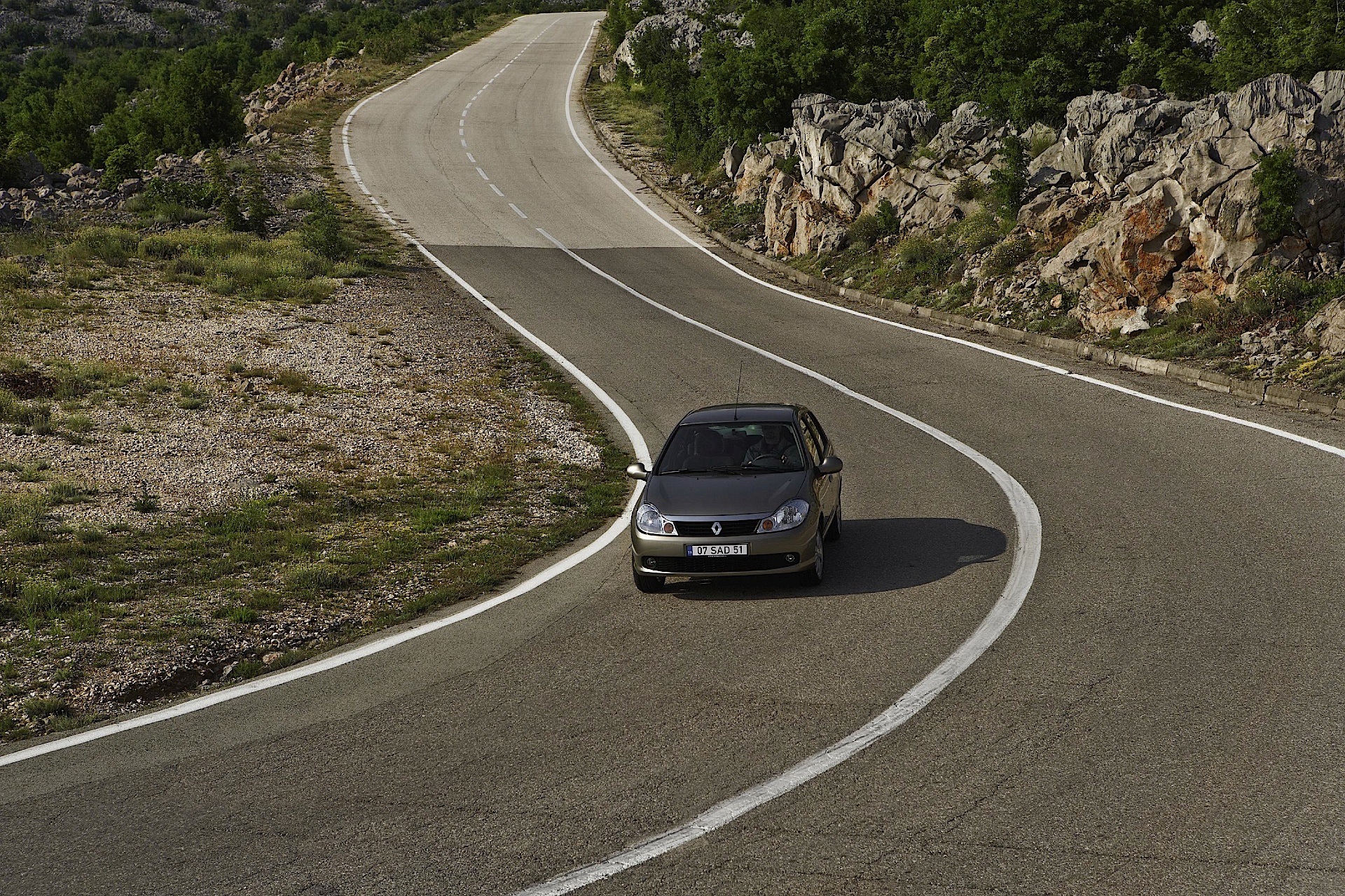 Renault Clio Symbol / Thalia photo 39