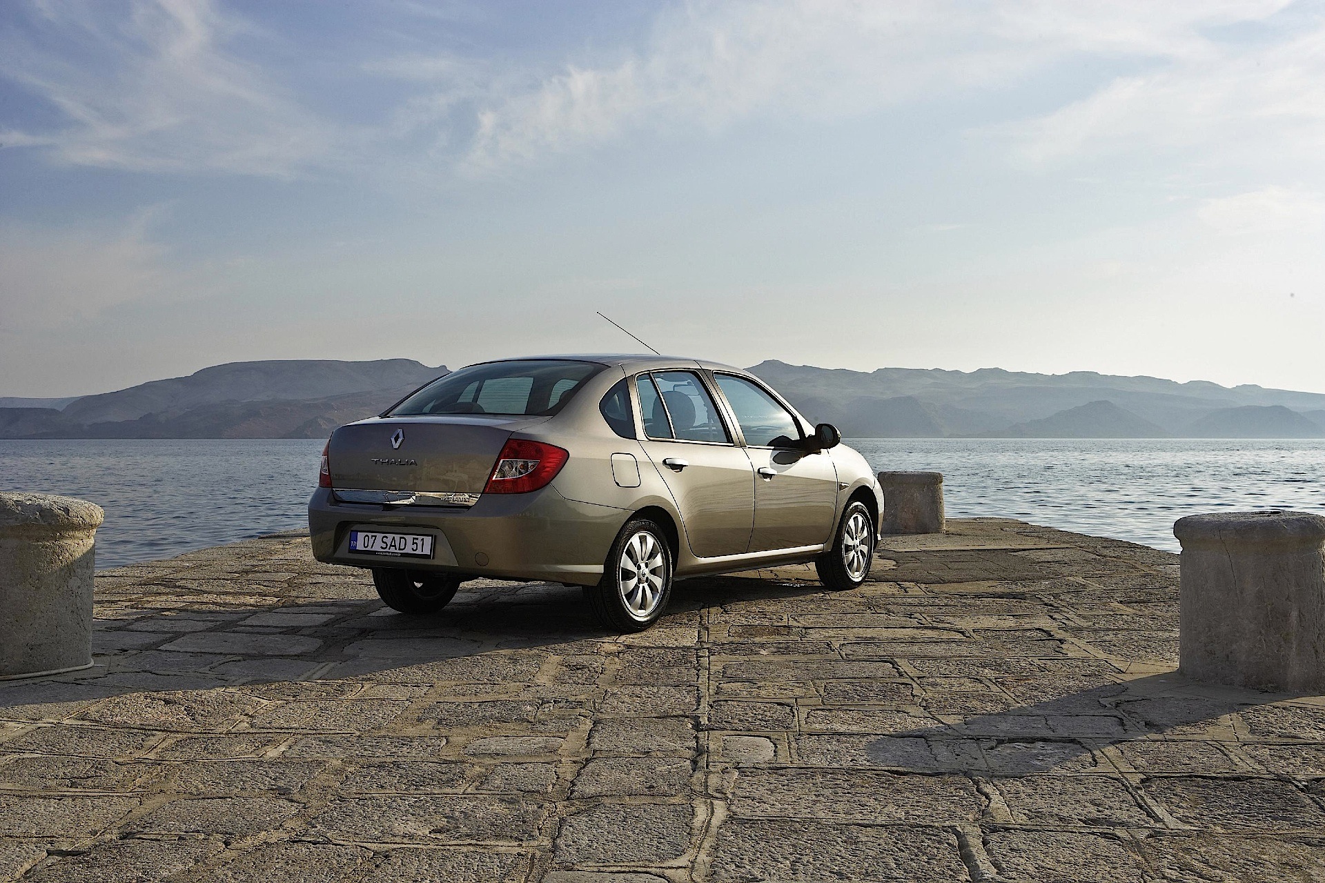 Renault Clio Symbol / Thalia photo 41