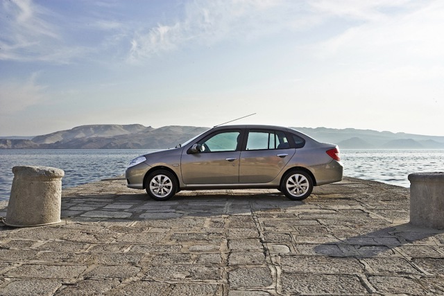 Renault Clio Symbol / Thalia photo 42