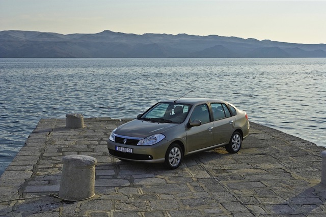 Renault Clio Symbol / Thalia photo 44