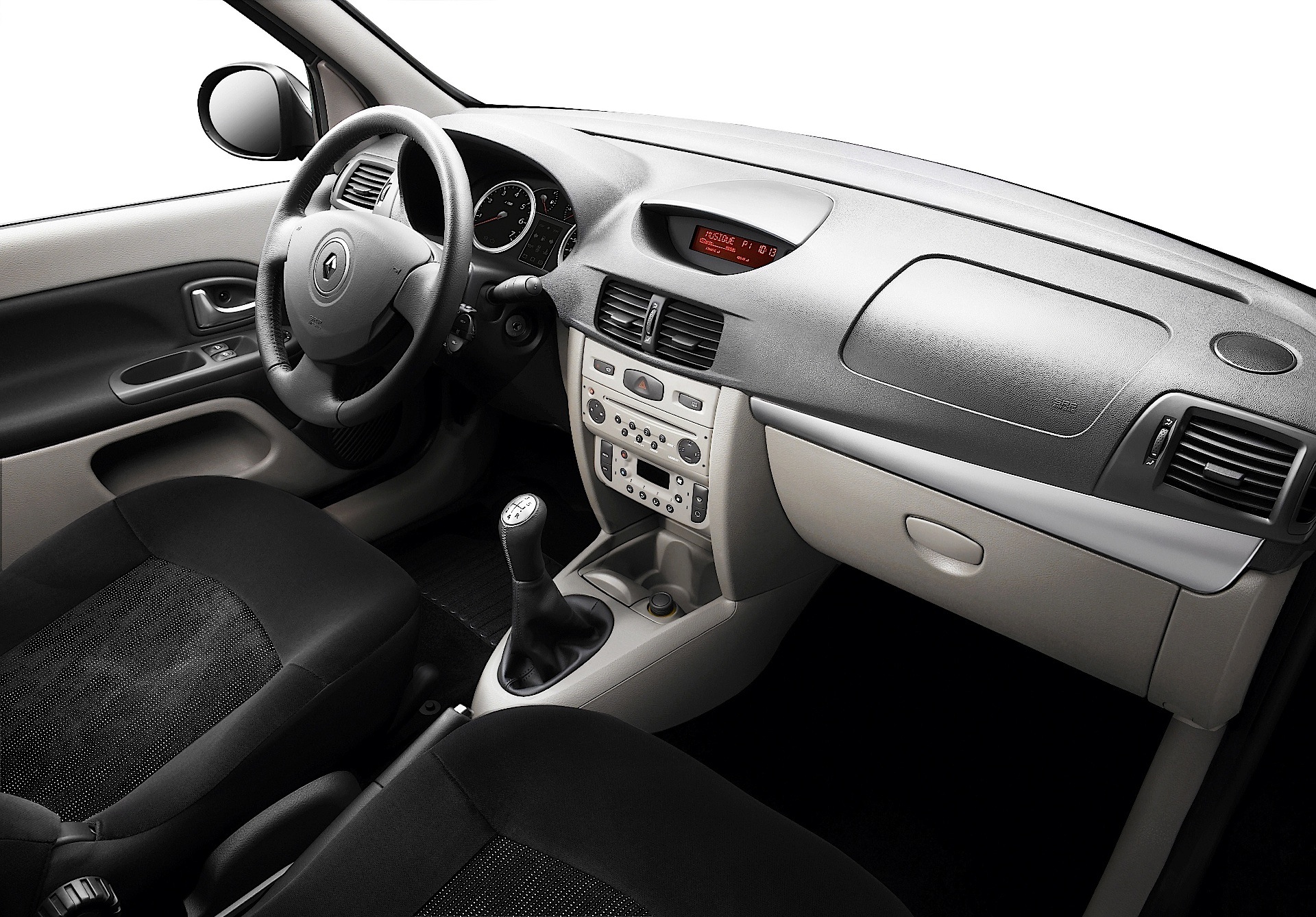 Renault Clio Symbol / Thalia photo 49