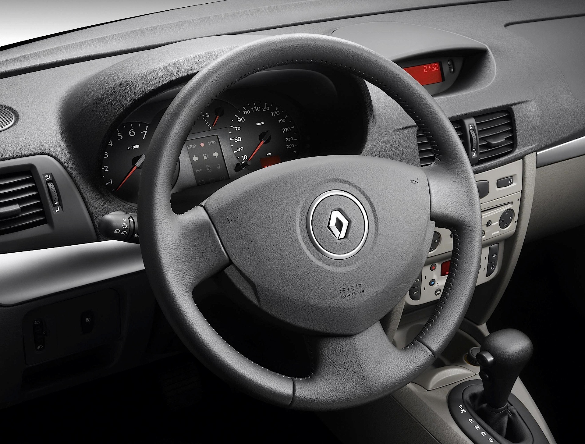 Renault Clio Symbol / Thalia photo 54