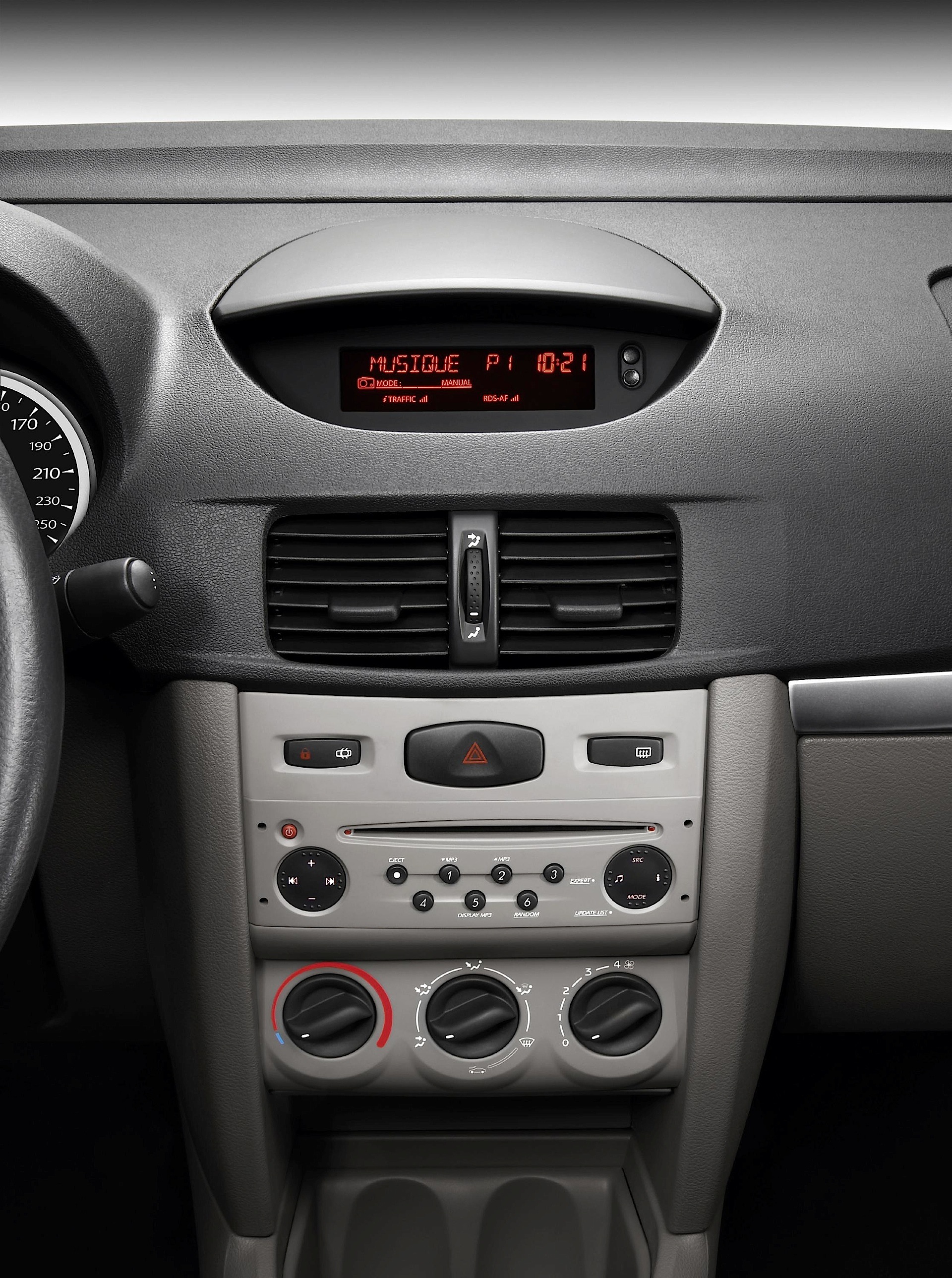 Renault Clio Symbol / Thalia photo 55