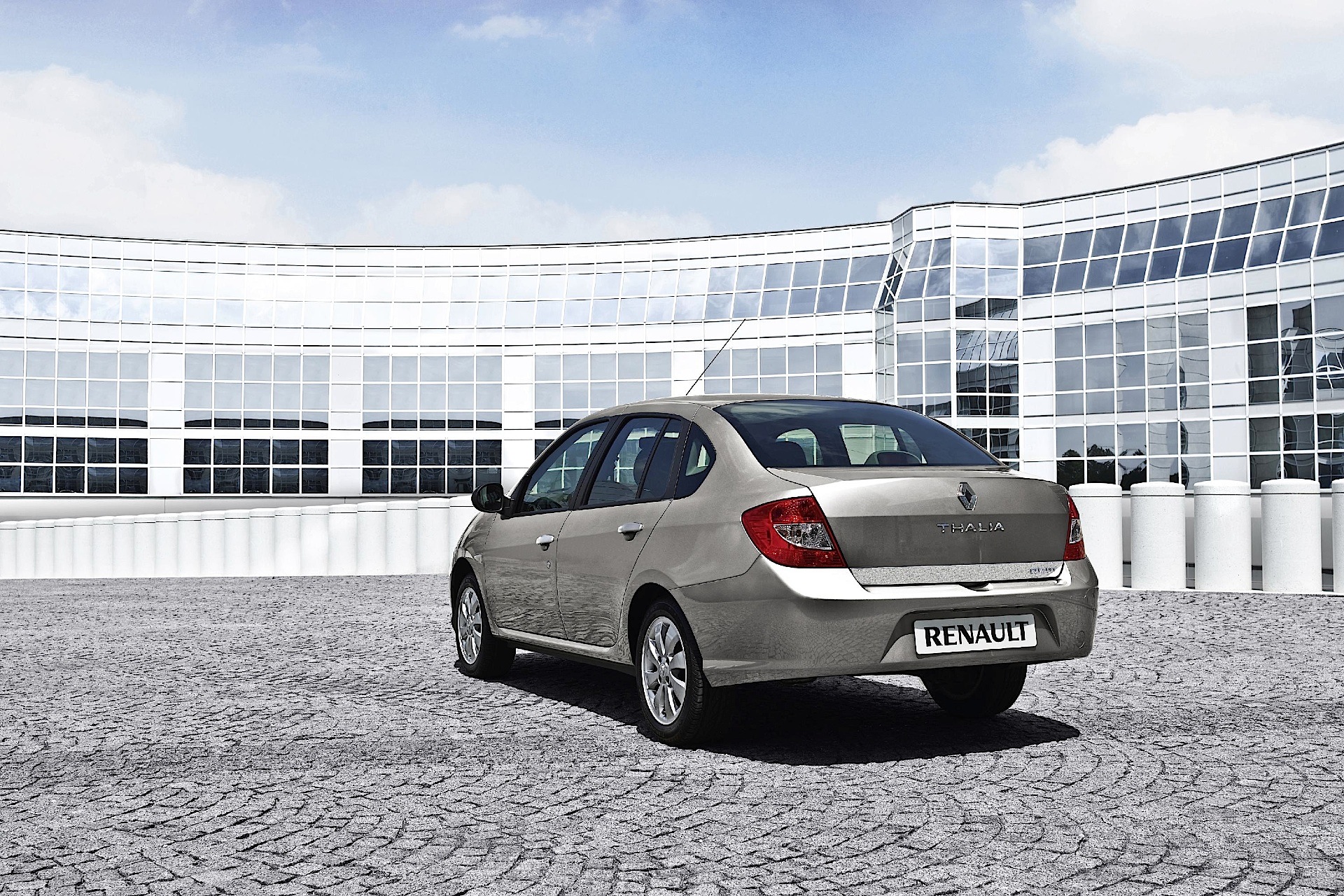 Renault Clio Symbol / Thalia photo 7