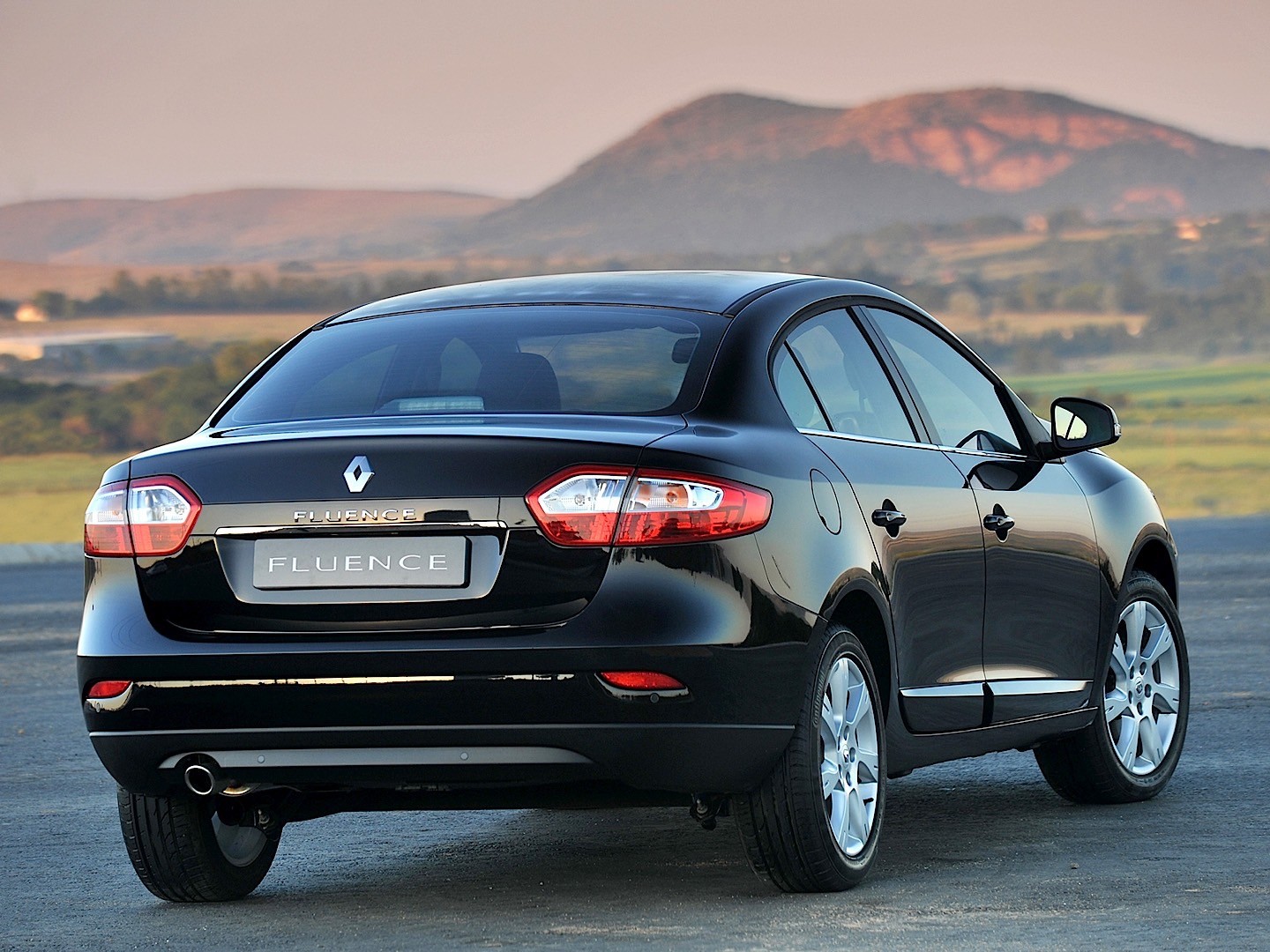 Renault Fluence photo 21