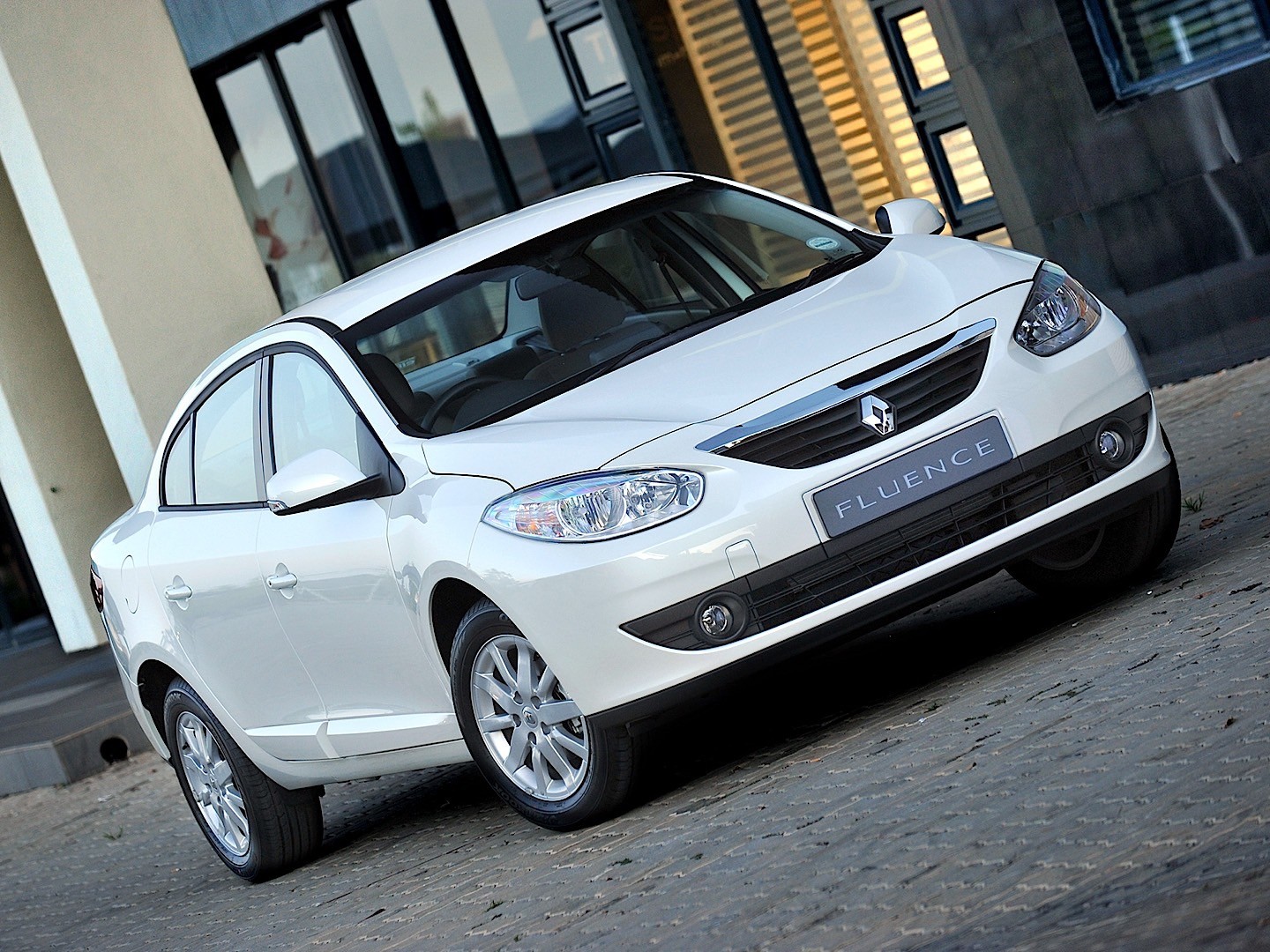 Renault Fluence photo 26