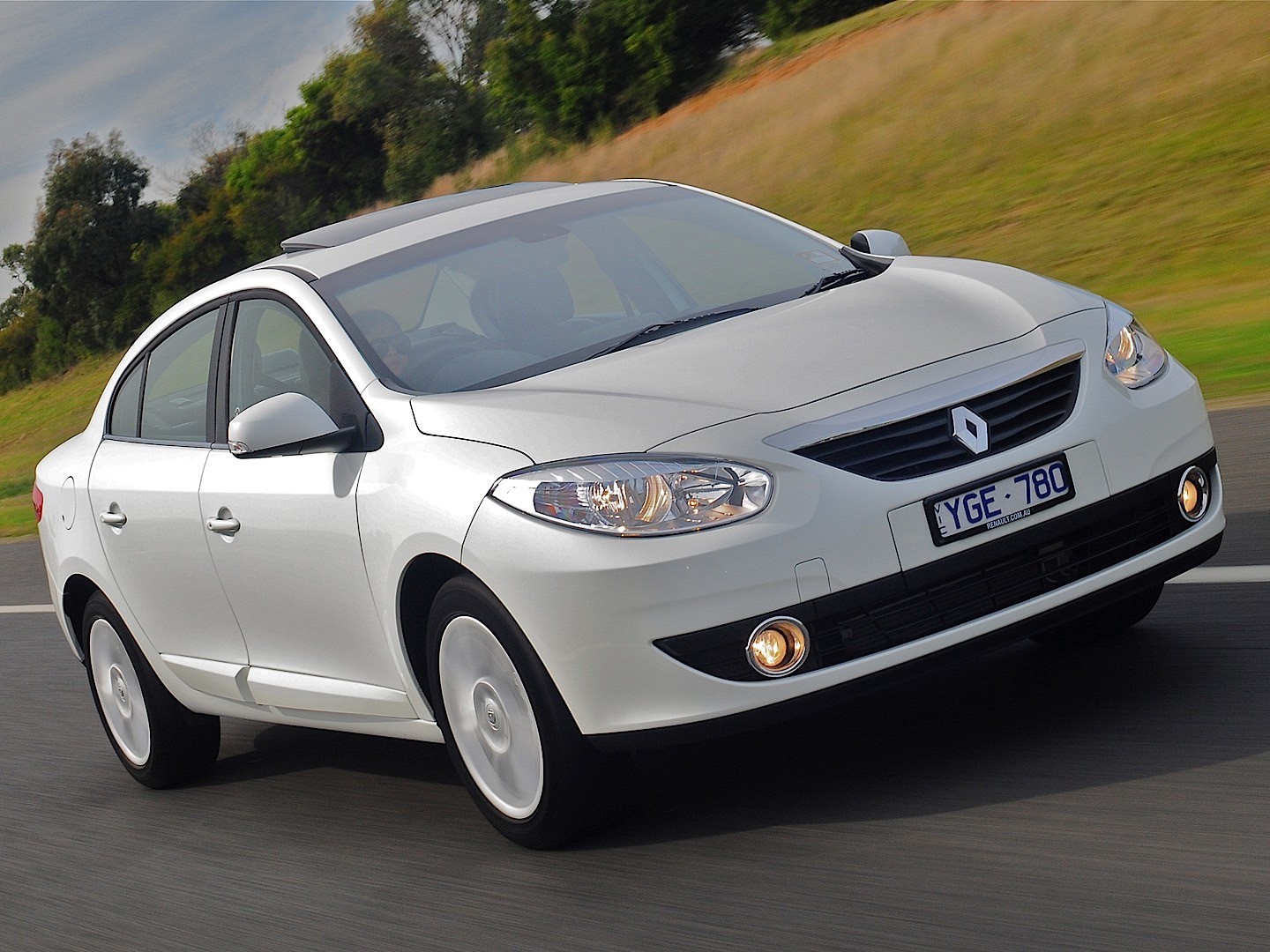 Renault Fluence photo 29