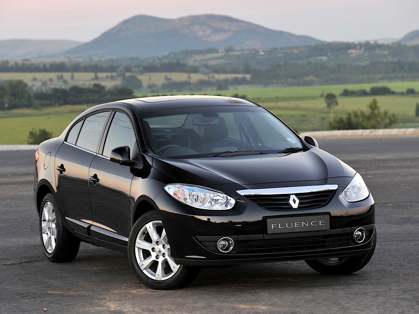 Renault Fluence photo 34