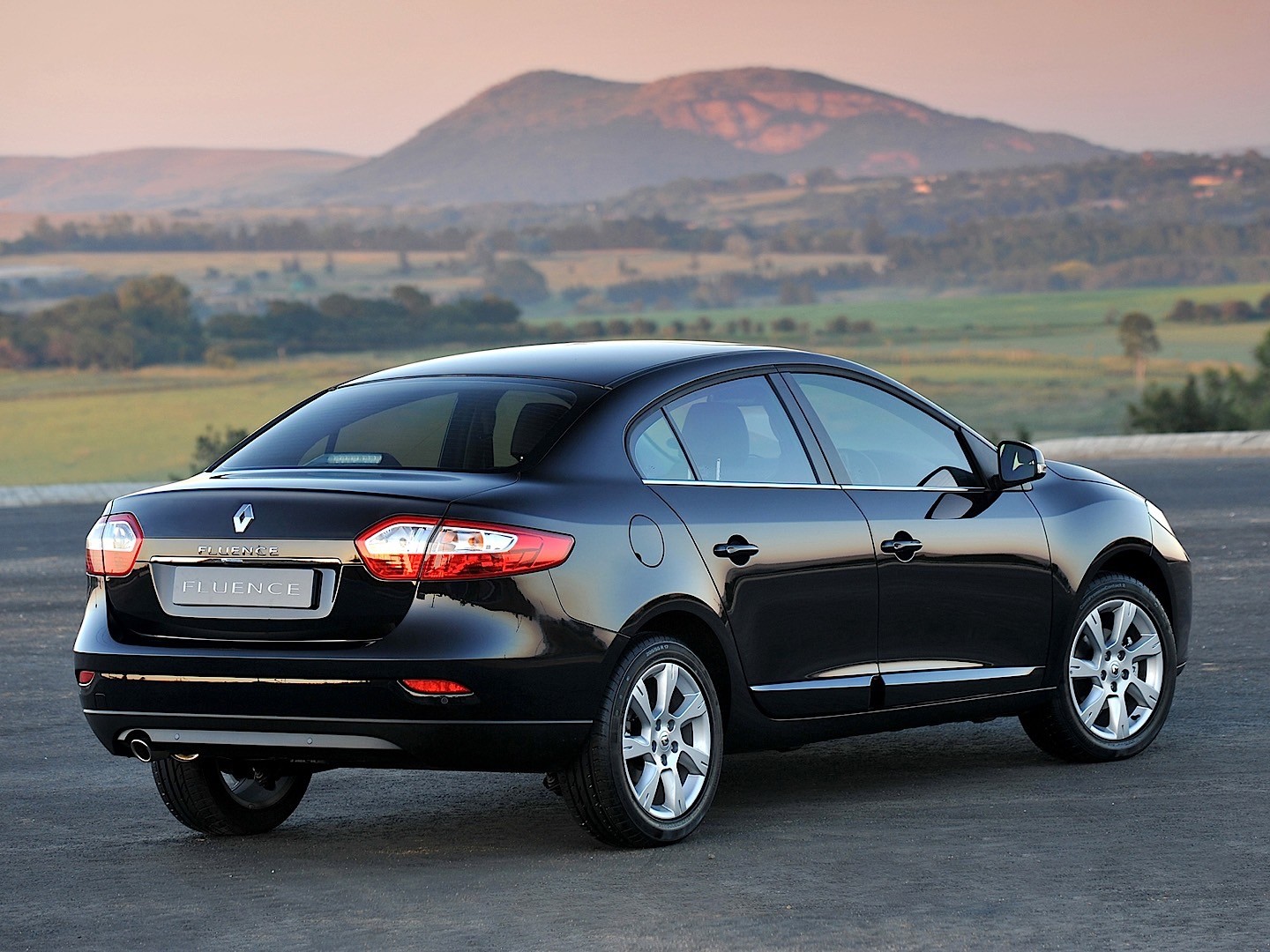 Renault Fluence photo 35