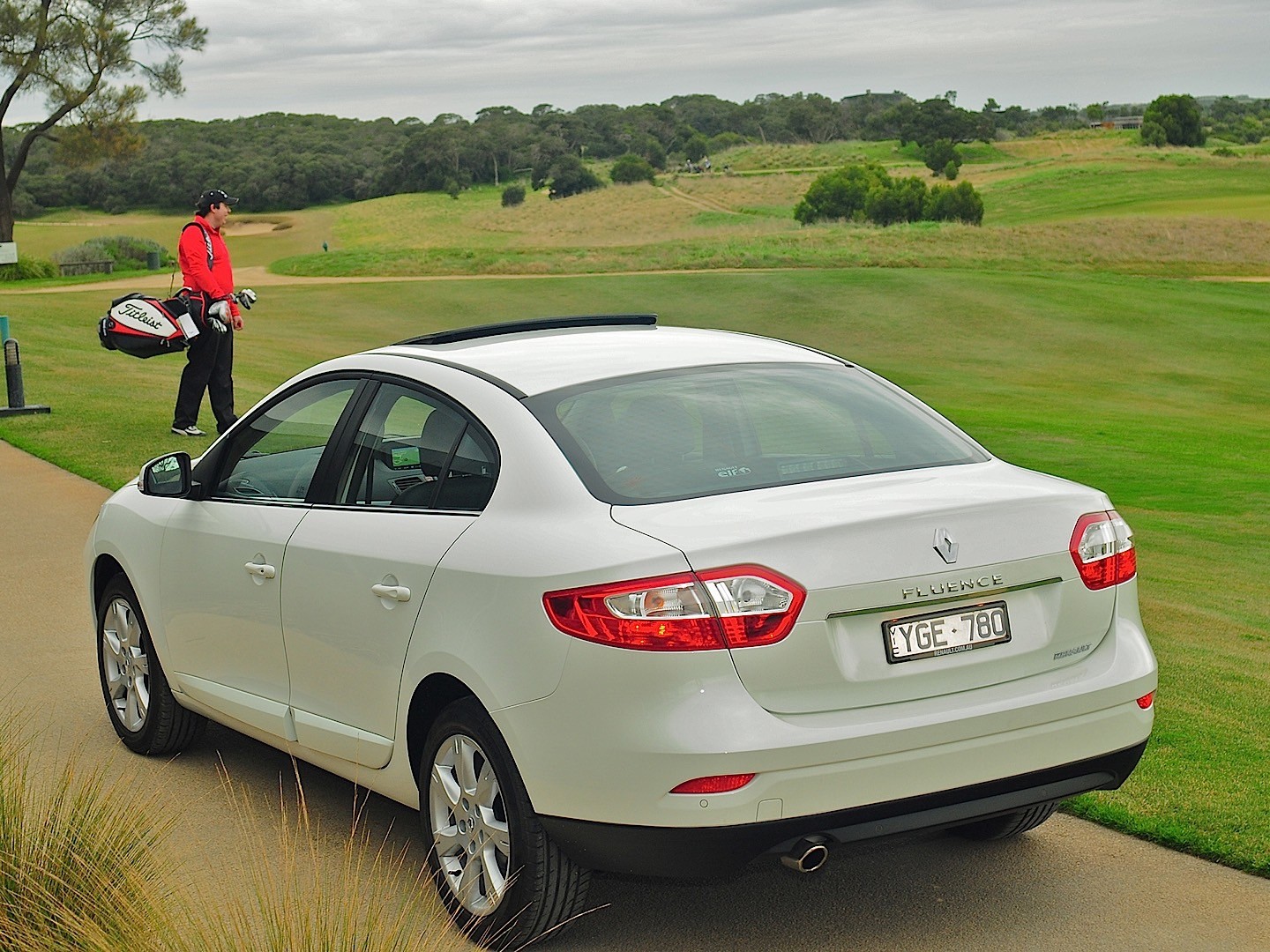 Renault Fluence photo 38