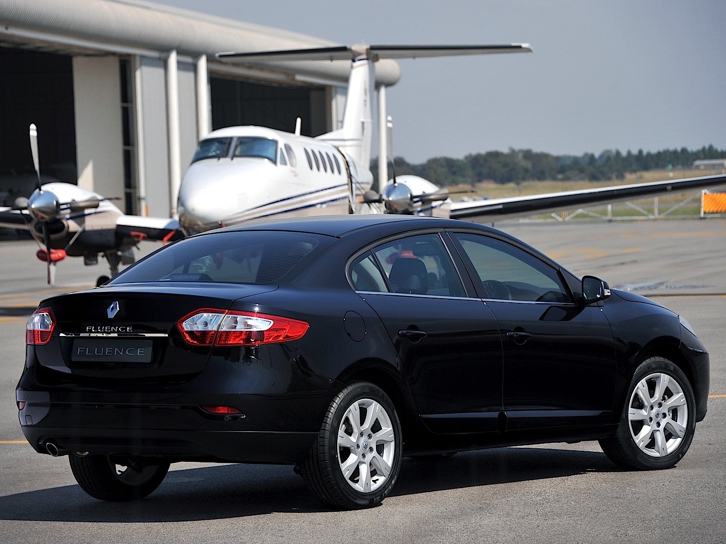 Renault Fluence photo 50