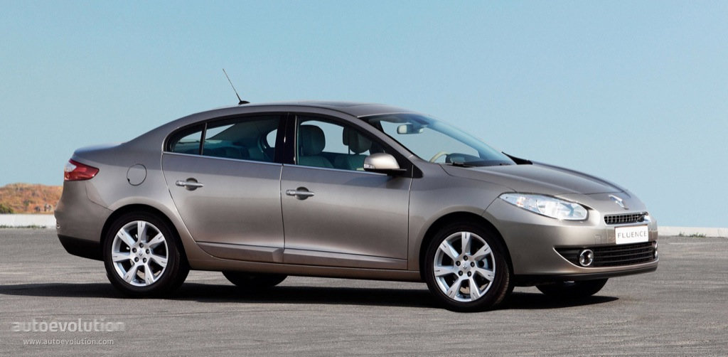 Renault Fluence photo 11