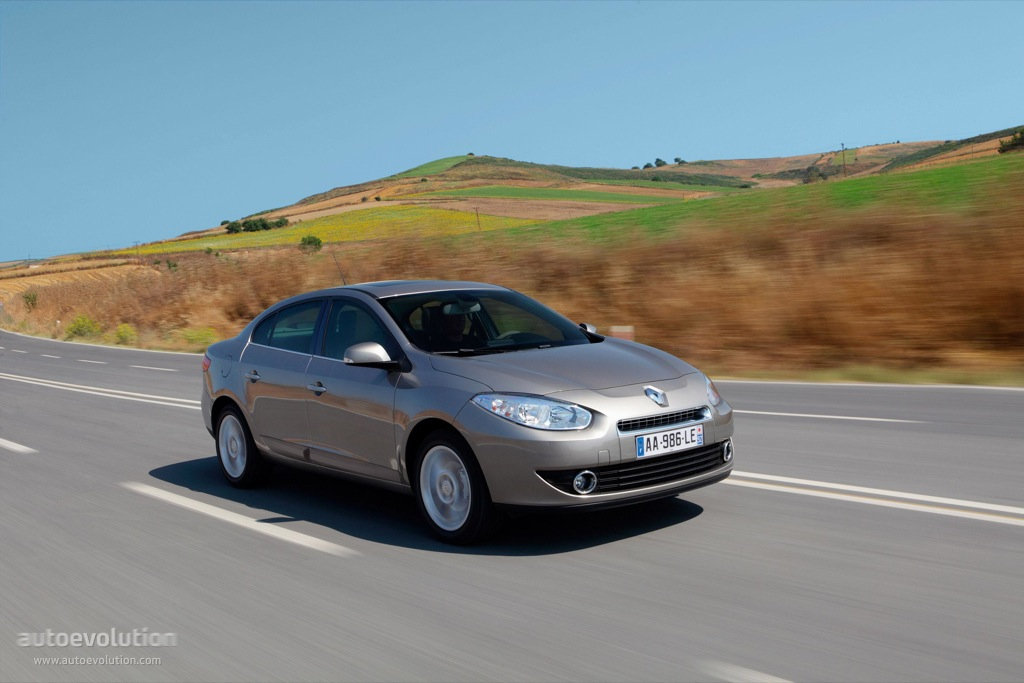 Renault Fluence photo 15