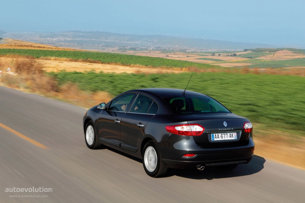 Renault Fluence photo 18