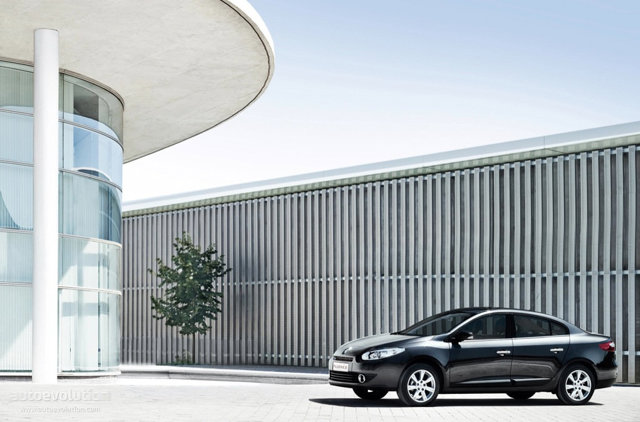 Renault Fluence photo 9