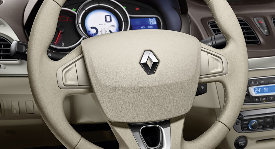 Renault Fluence photo 45