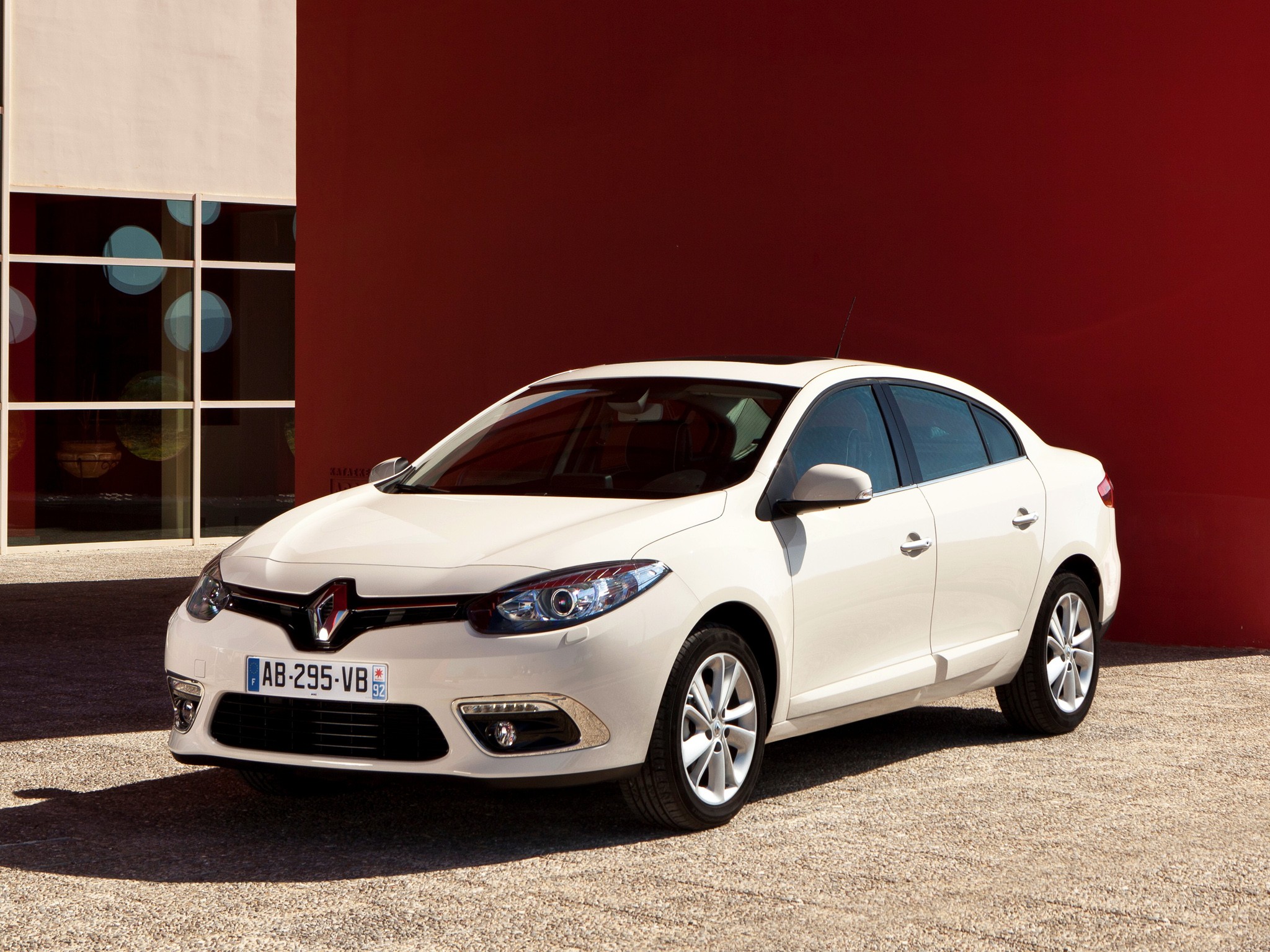 Renault Fluence photo 22