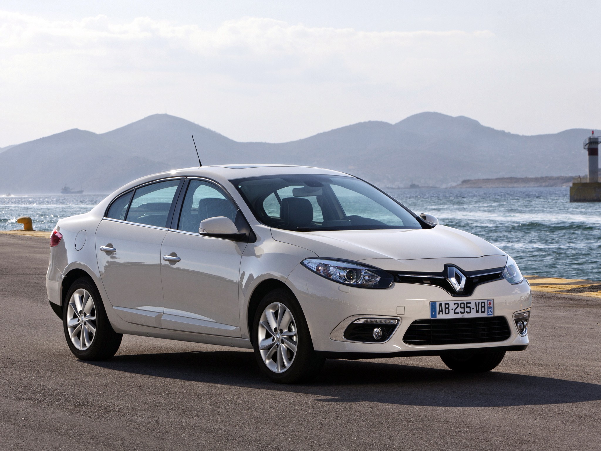 Renault Fluence photo 28