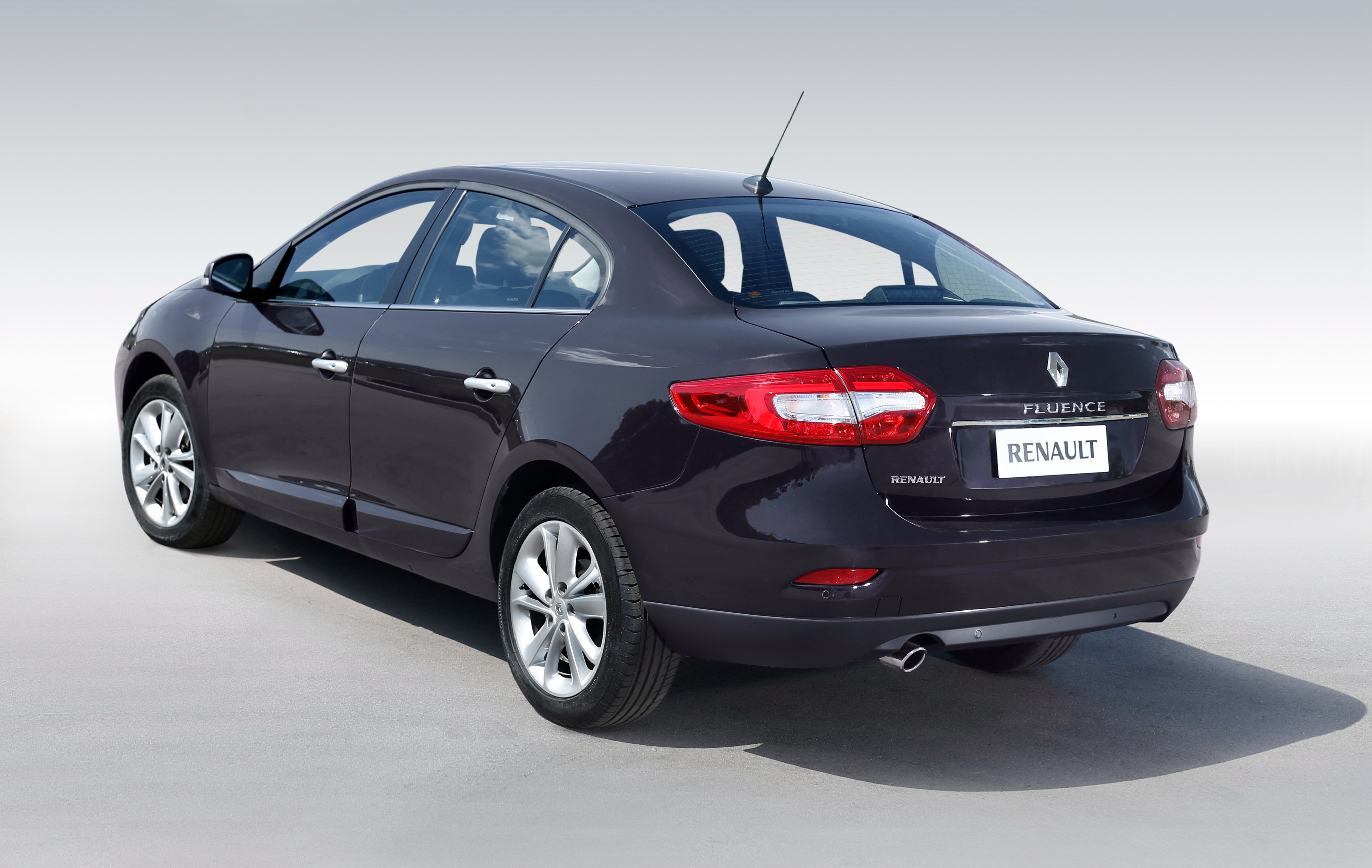 Renault Fluence photo 31