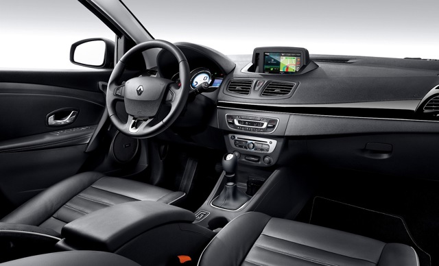 Renault Fluence photo 39