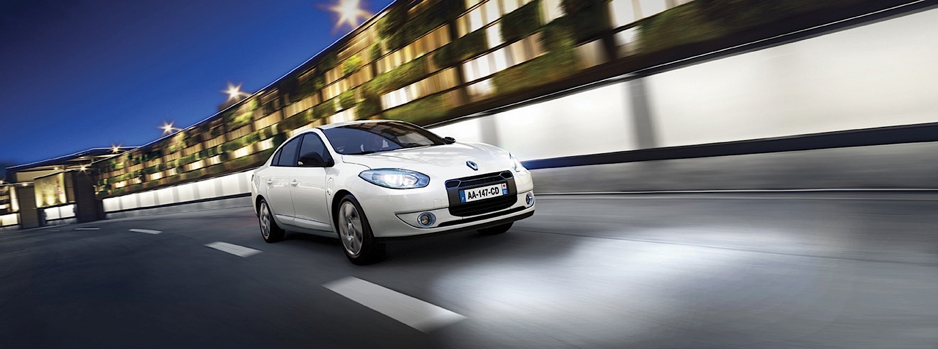 Renault Fluence photo 15