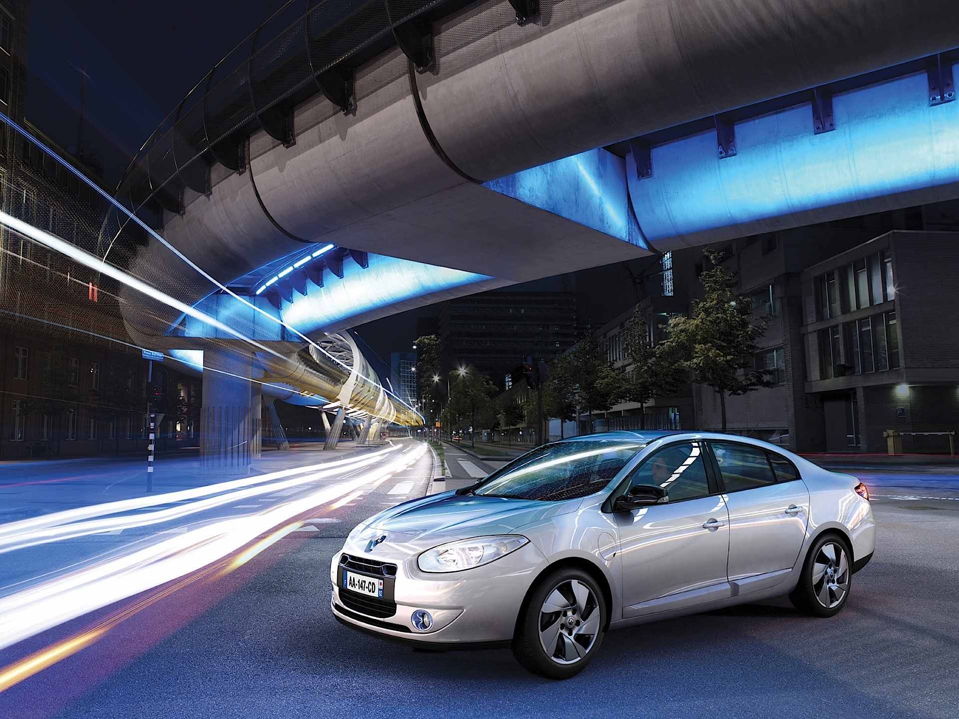 Renault Fluence photo 3