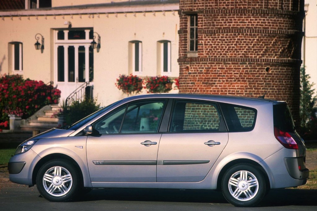 Renault Grand Scenic photo 26