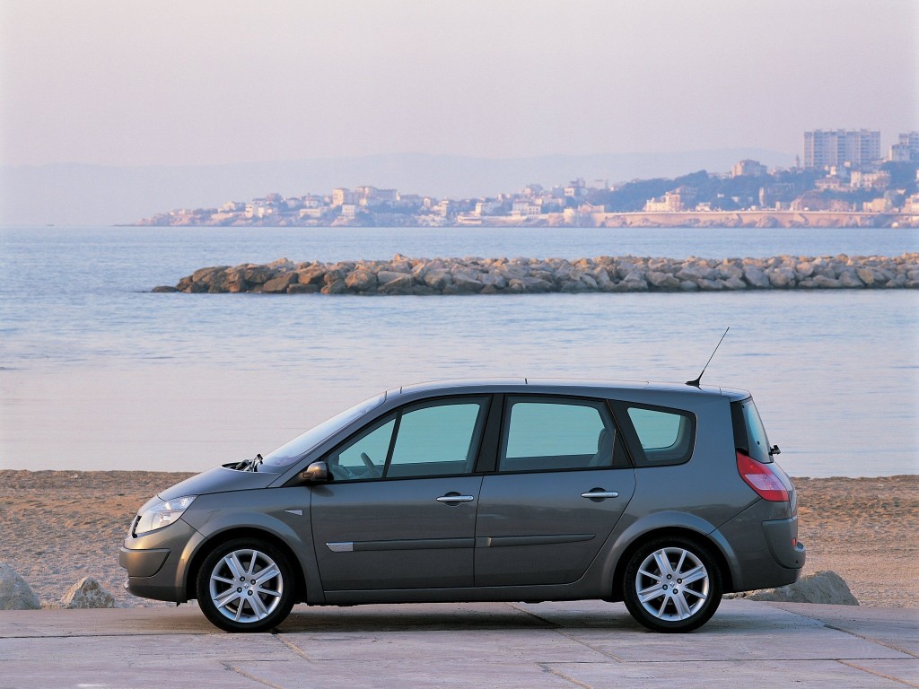 Renault Grand Scenic photo 27