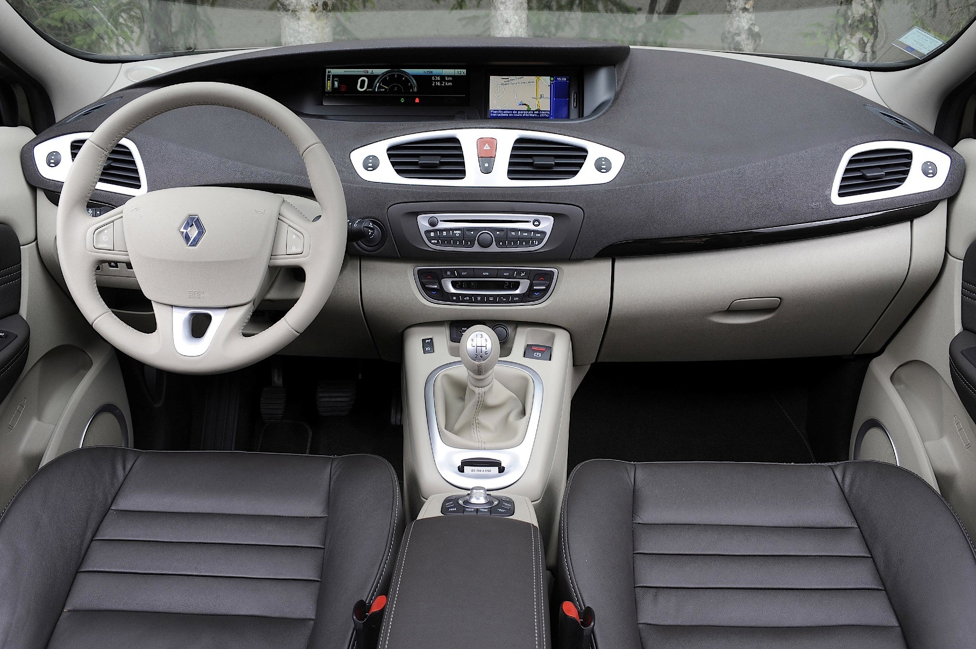 Renault Grand Scenic photo 98