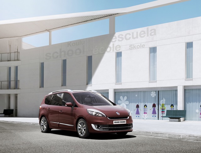 Renault Grand Scenic photo 14