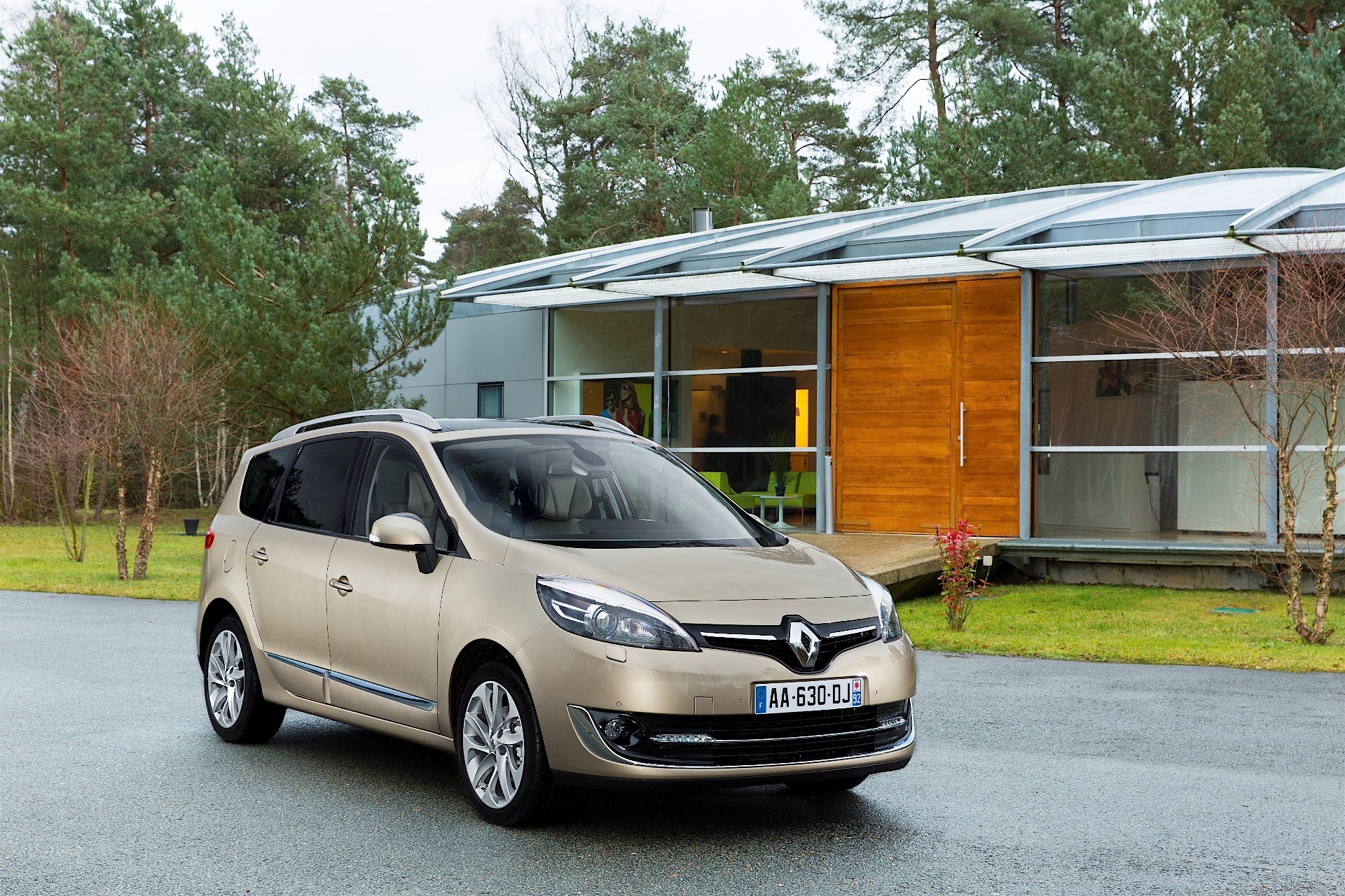 Renault Grand Scenic photo 38