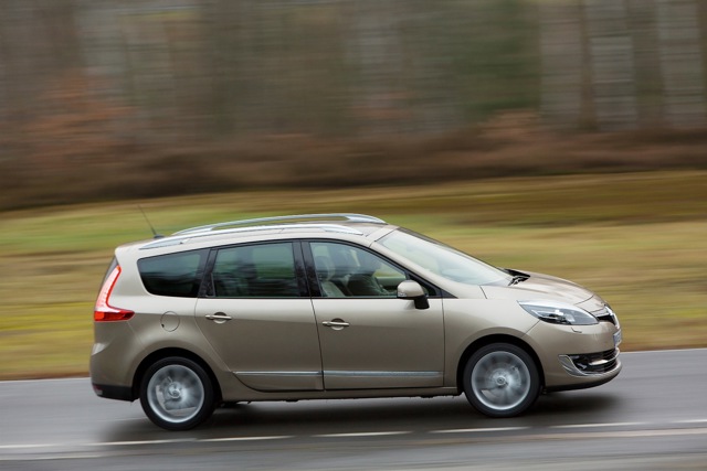 Renault Grand Scenic photo 42