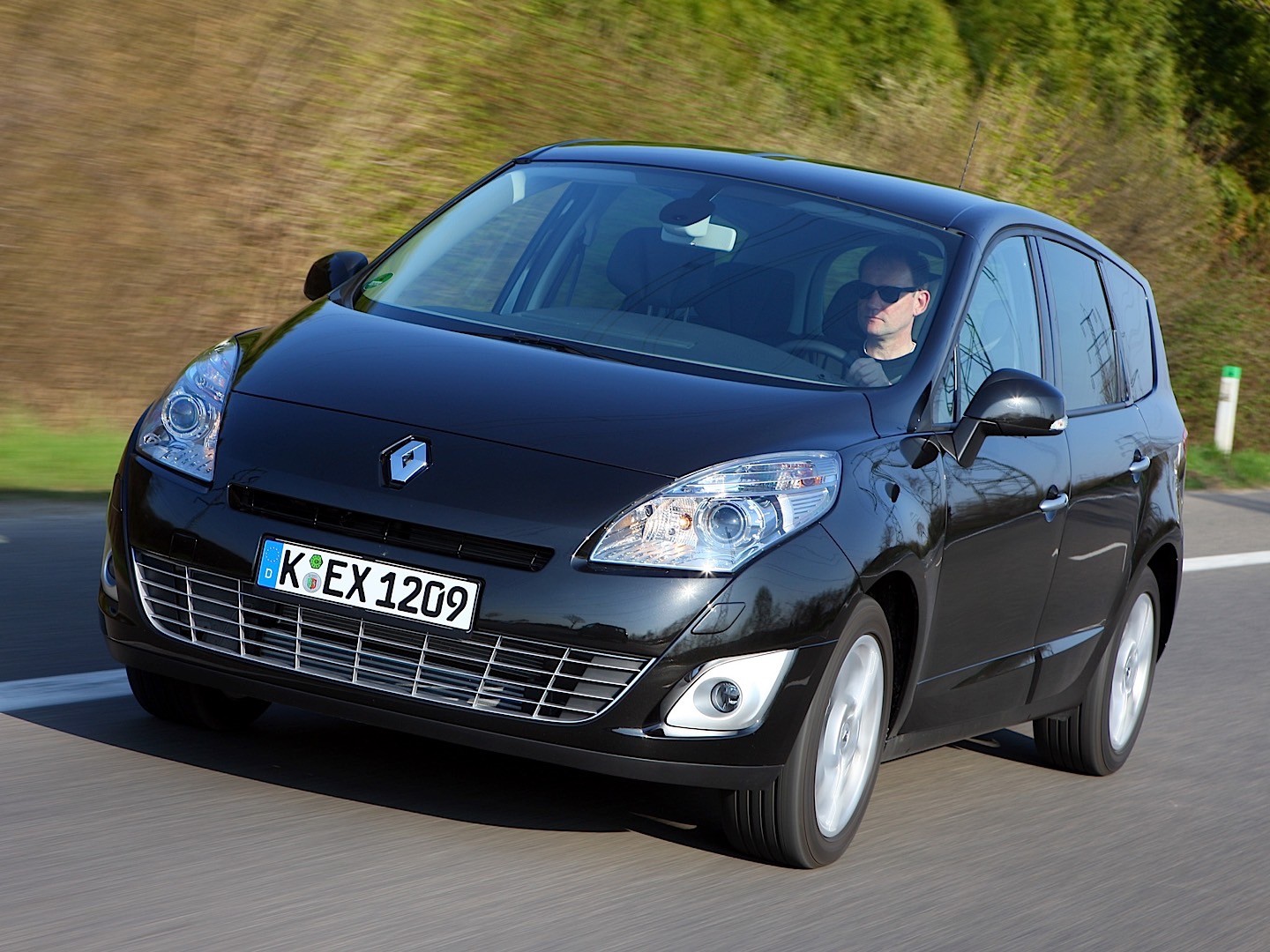 Renault Grand Scenic photo 69