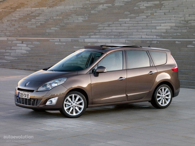 Renault Grand Scenic photo 10